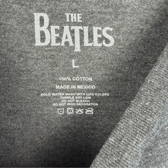 NWOT The Beatles Gray Band Tee with Yellow Abbey Road Design, Unisex Large - Picture 3 of 5